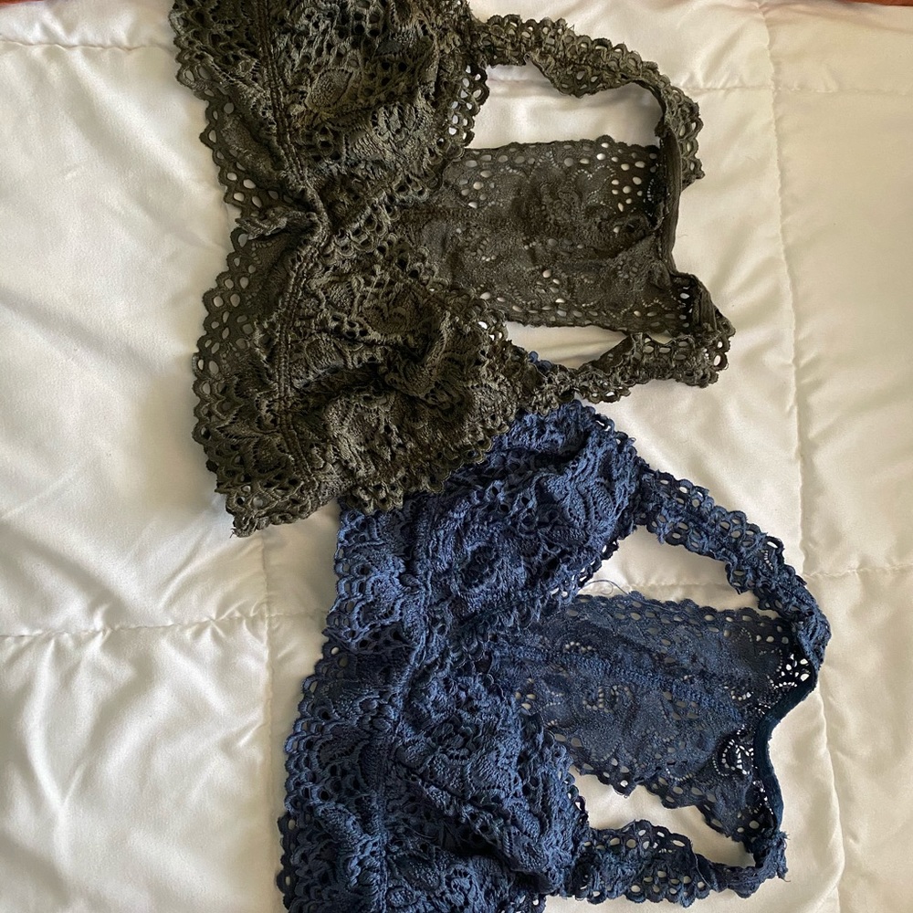 Set of 2 racerback bralettes